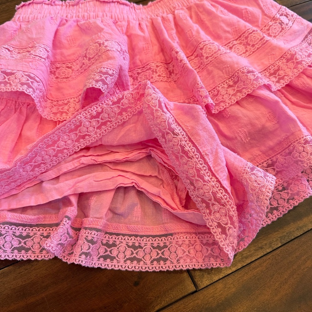 Altar'd State Raleigh Layered Lace Shorts in Hot Pink Tiered Cotton Sz XS - Picture 3 of 5
